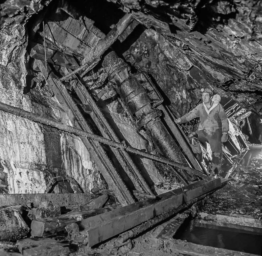 Cornish pitwork New Pandora Mine June 1977